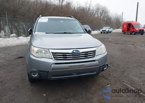 2009 Subaru Forester 2.5X Limited z USA, uszkodzony, nr VIN JF2SH64649H775954